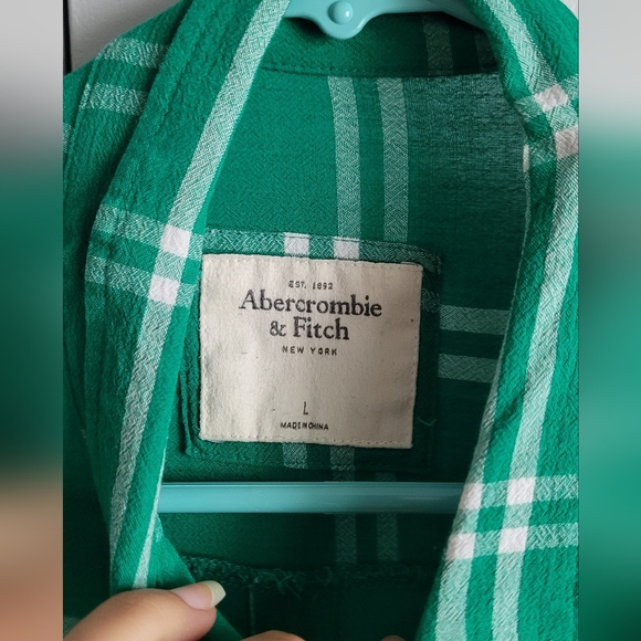 Plaid Abercrombie & Fitch casual button-up - Picture 2 of 3